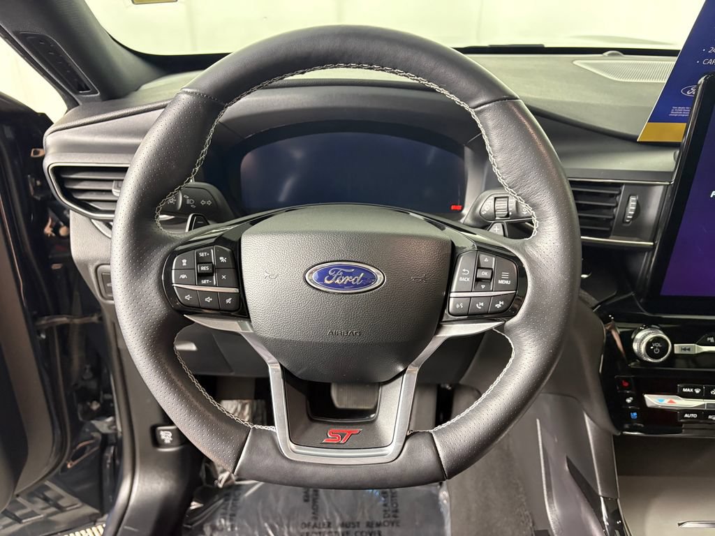 Certified 2024 Ford Explorer ST w/ Equipment Group 401A AWD/4WD image 16