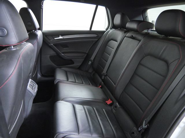 Used 2017 Volkswagen GTI SE FWD image 19