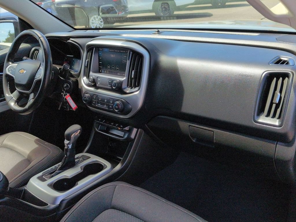 Used 2022 Chevrolet Colorado LT w/ Safety Package AWD/4WD image 31
