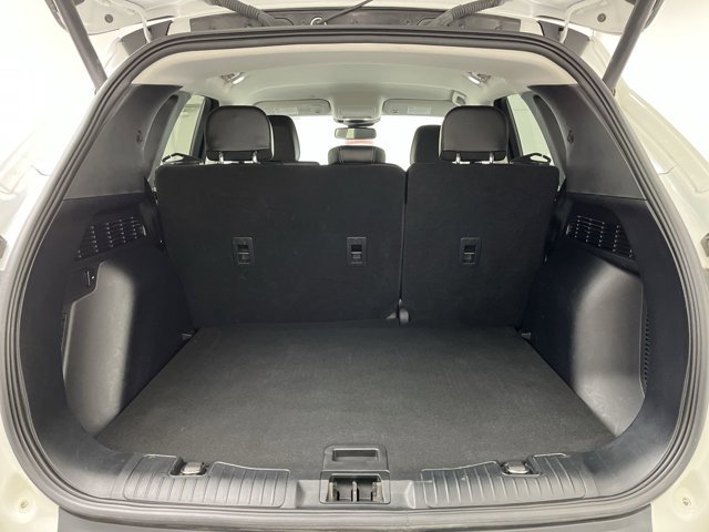 Certified 2022 Ford Escape Titanium AWD/4WD image 29