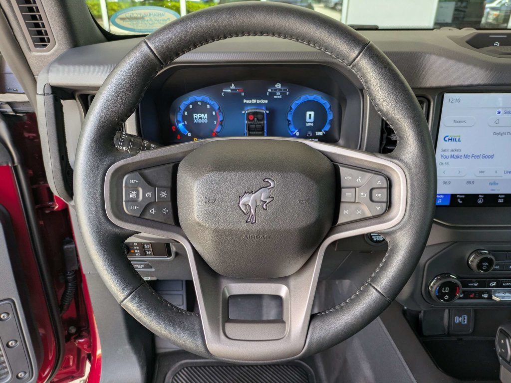 Certified 2025 Ford Bronco Badlands AWD/4WD image 18