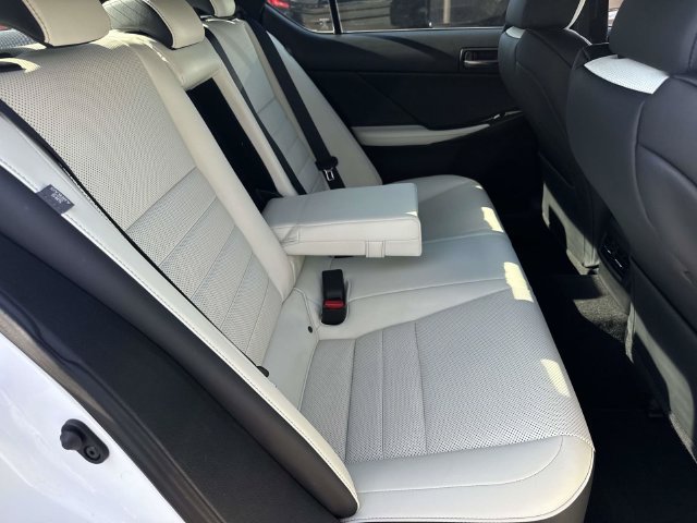 Used 2021 Lexus IS 350 F Sport w/ Accessory Package 2 RWD image 12