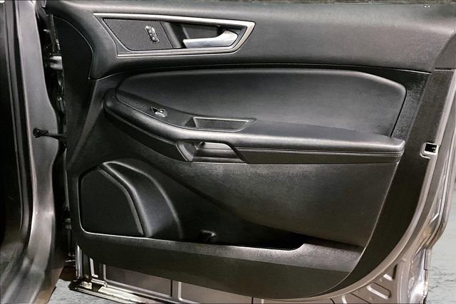 Certified 2022 Ford Edge SEL w/ Convenience Package image 24