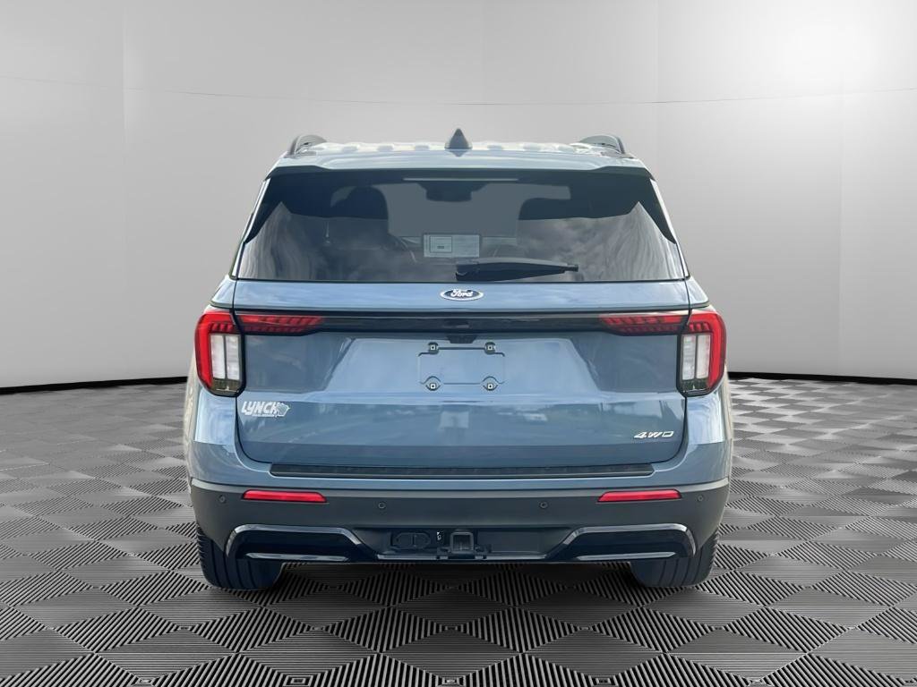 Certified 2025 Ford Explorer ST-Line w/ ST-Line Street Pack AWD/4WD image 3