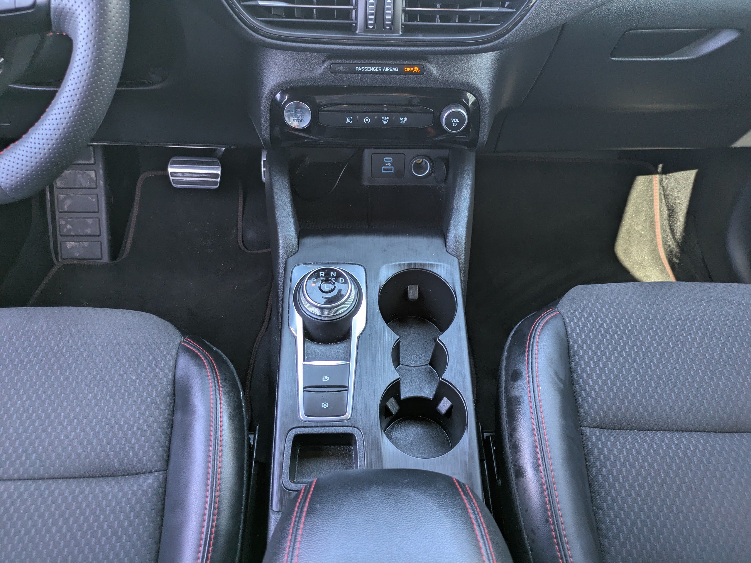 Certified 2023 Ford Escape ST-Line w/ Tech Pack #1 FWD image 18