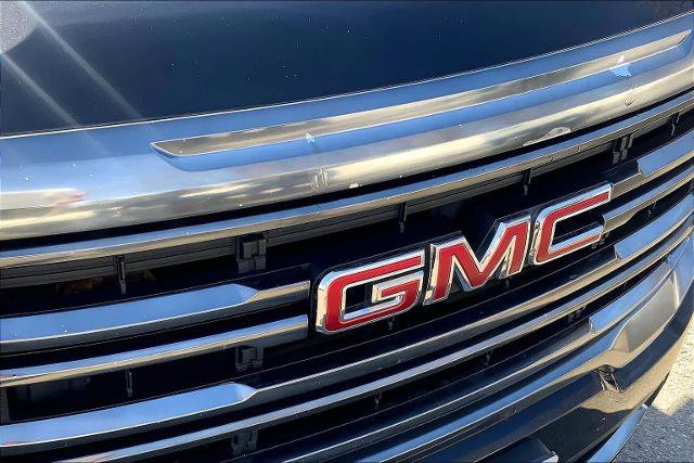 Used 2023 GMC Acadia AT4 w/ Preferred Package image 32