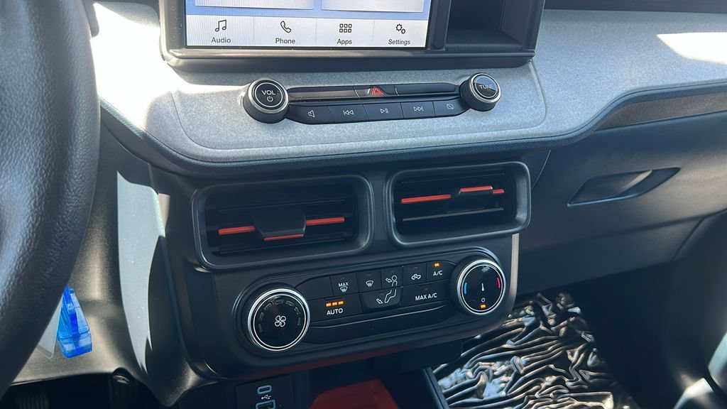 Certified 2023 Ford Maverick XLT FWD image 18