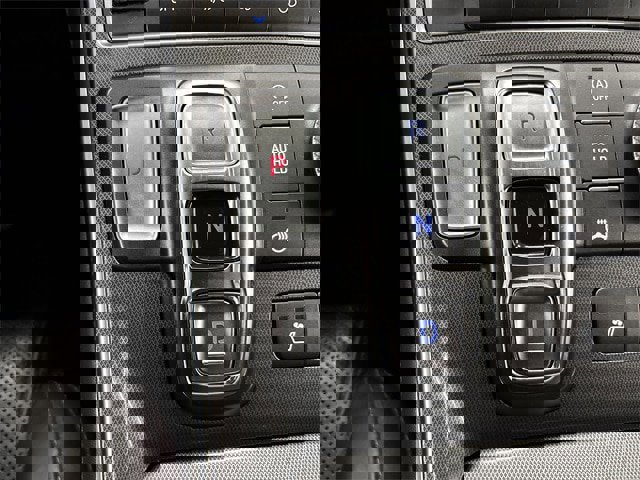 Used 2023 Hyundai Santa Fe Calligraphy image 11