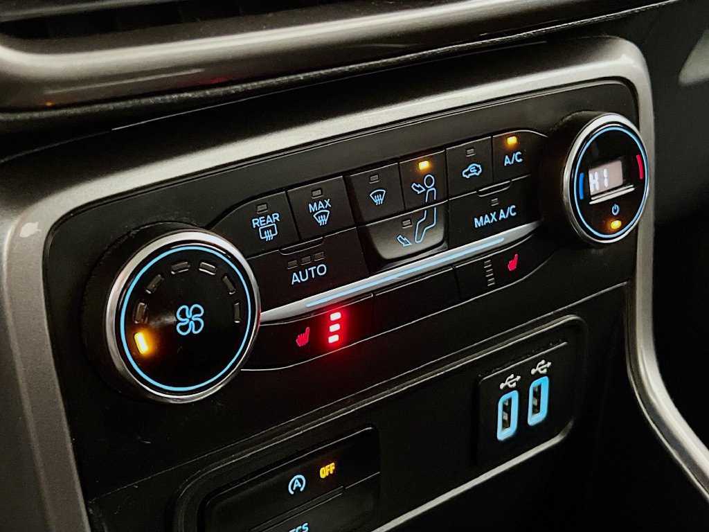 Certified 2019 Ford EcoSport SE FWD image 17