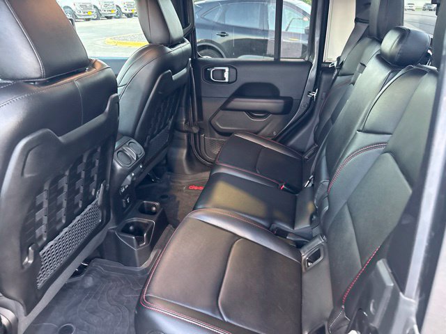 Used 2023 Jeep Gladiator Rubicon w/ LED Lighting Group AWD/4WD image 13