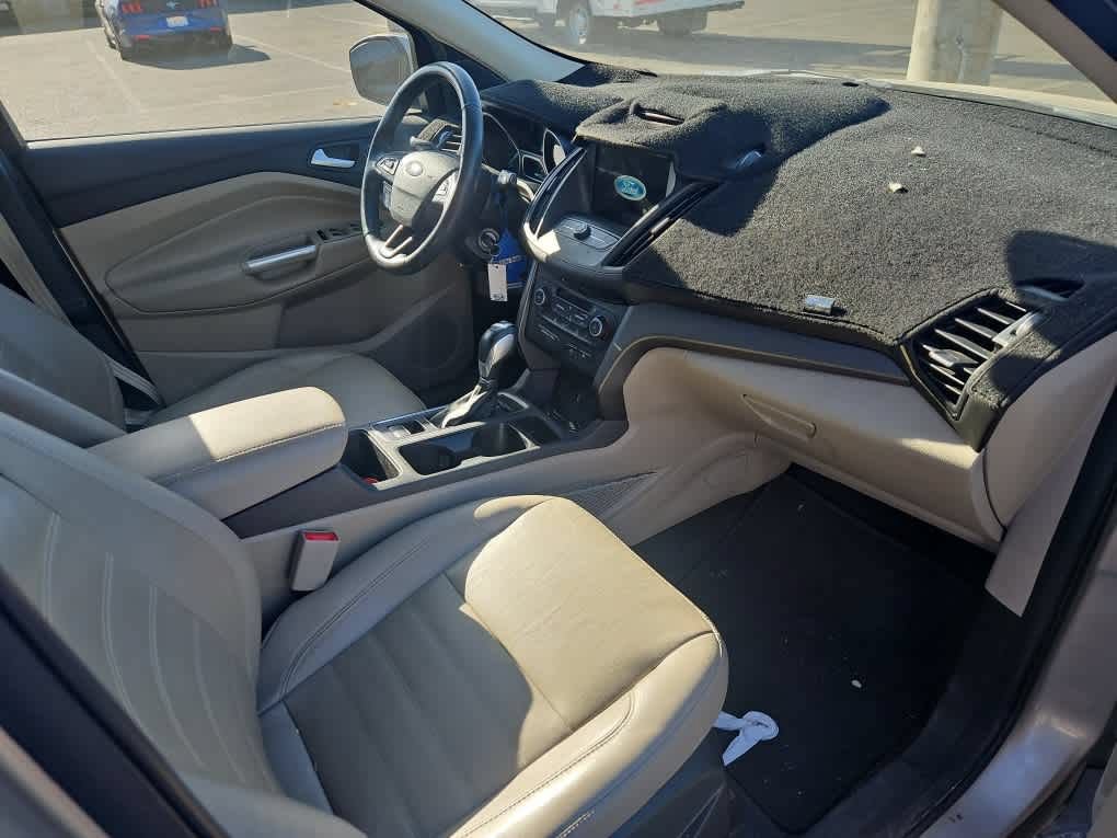 Certified 2018 Ford Escape SEL w/ Ford Safe & Smart Package FWD image 13