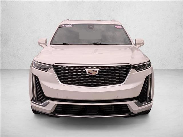 Used 2021 Cadillac XT6 Premium Luxury AWD/4WD image 2