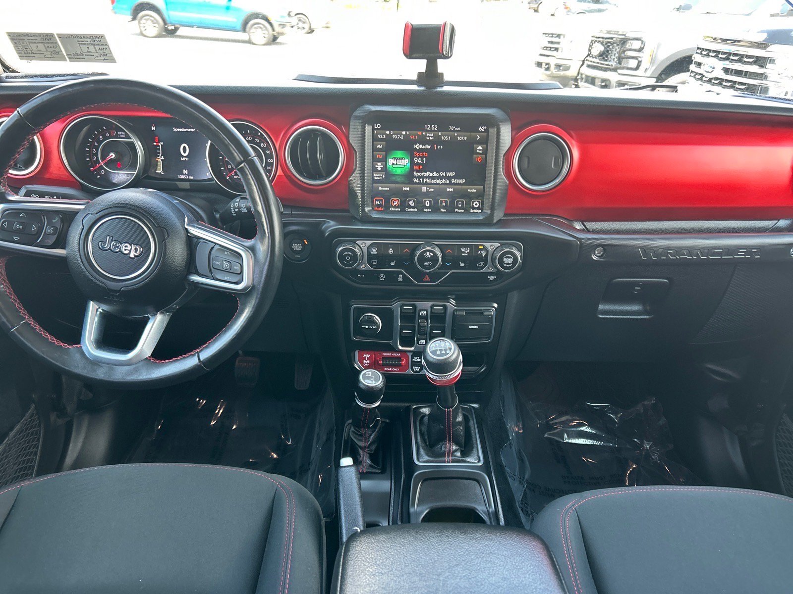 Used 2021 Jeep Wrangler Unlimited Rubicon AWD/4WD image 6