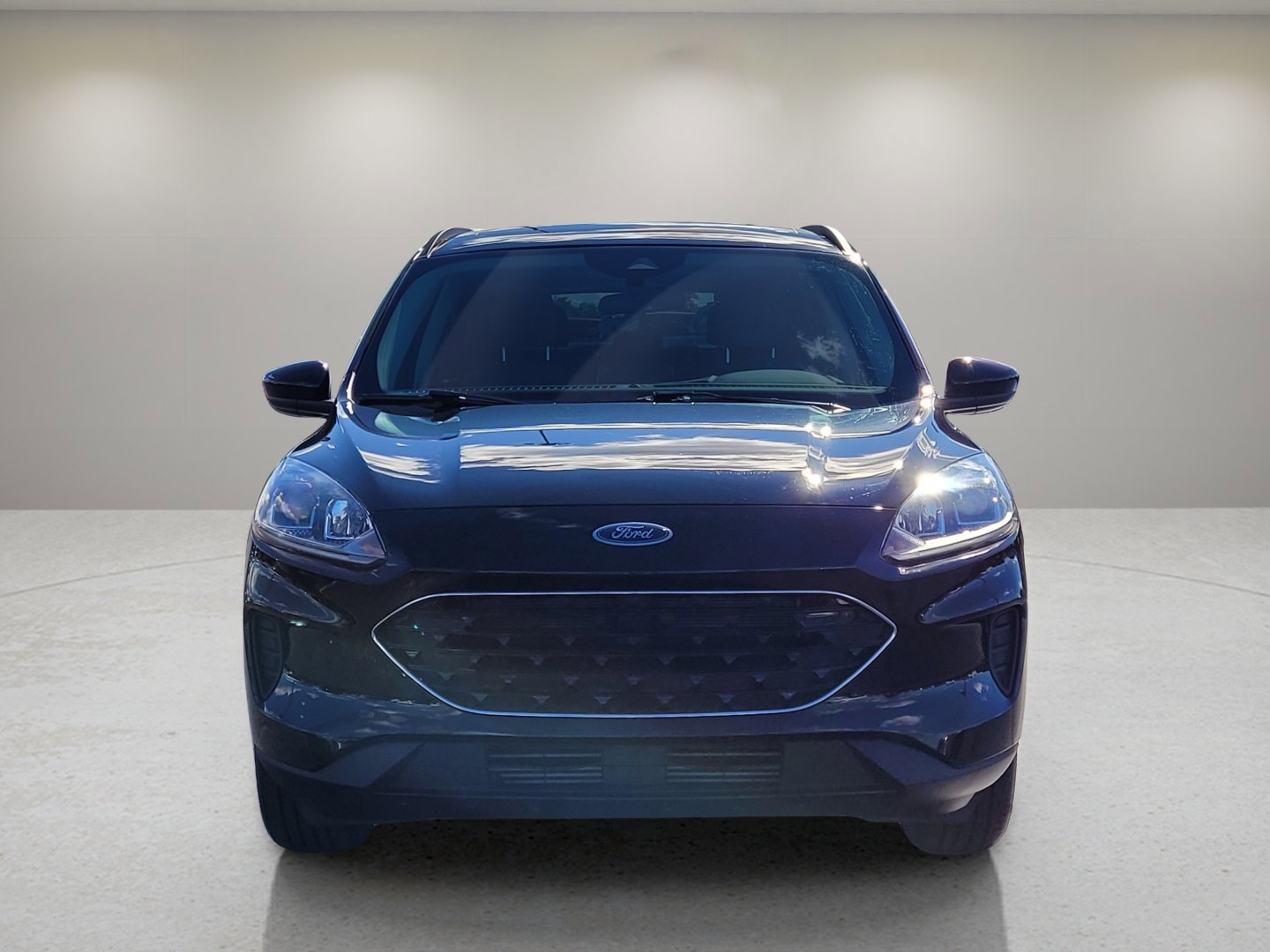 Certified 2022 Ford Escape SE w/ SE Sport Appearance Package image 8