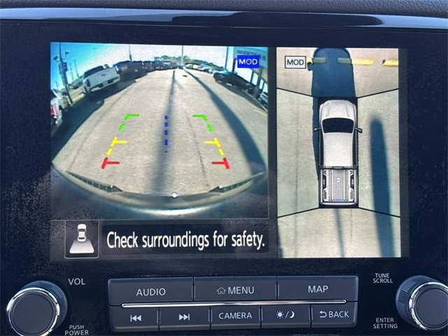 Used 2021 Nissan Titan PRO-4X w/ Pro-4x Convenience Package image 26