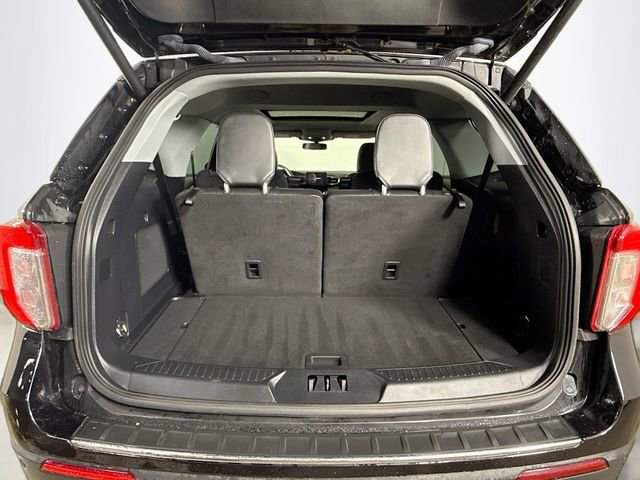 Certified 2022 Ford Explorer Limited w/ Equipment Group 301A image 28