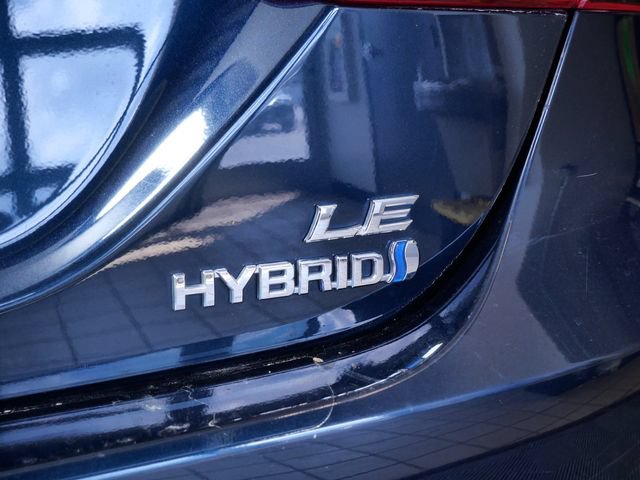 Used 2021 Toyota Camry LE FWD image 9