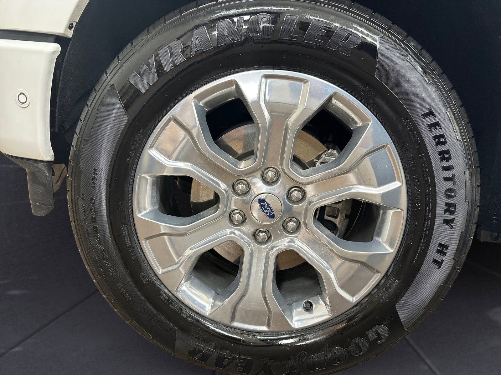 Certified 2022 Ford F150 Platinum w/ Equipment Group 701A High AWD/4WD image 14
