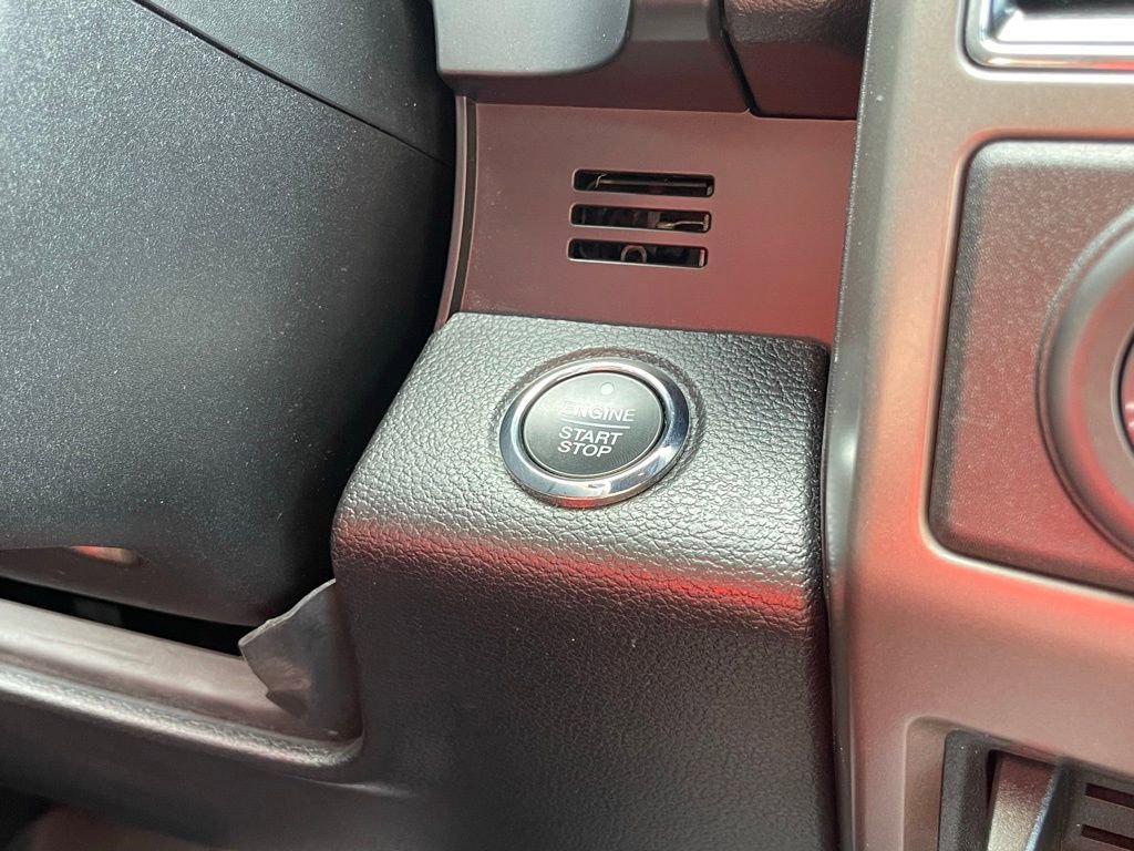 Certified 2020 Ford Expedition XLT image 34