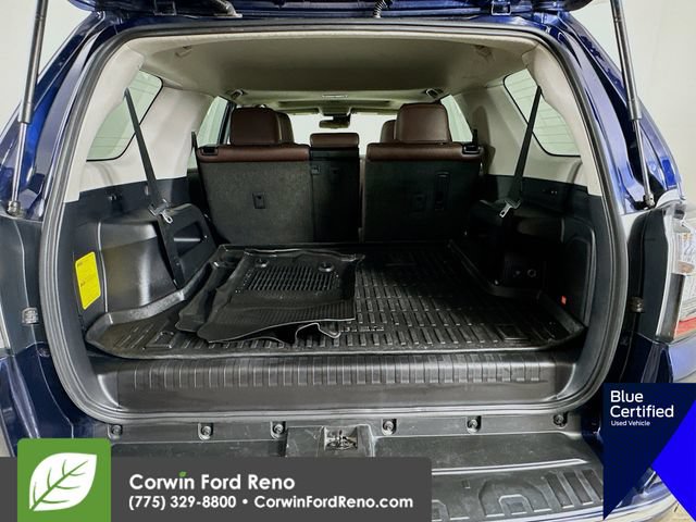 Used 2023 Toyota 4Runner Limited AWD/4WD image 32