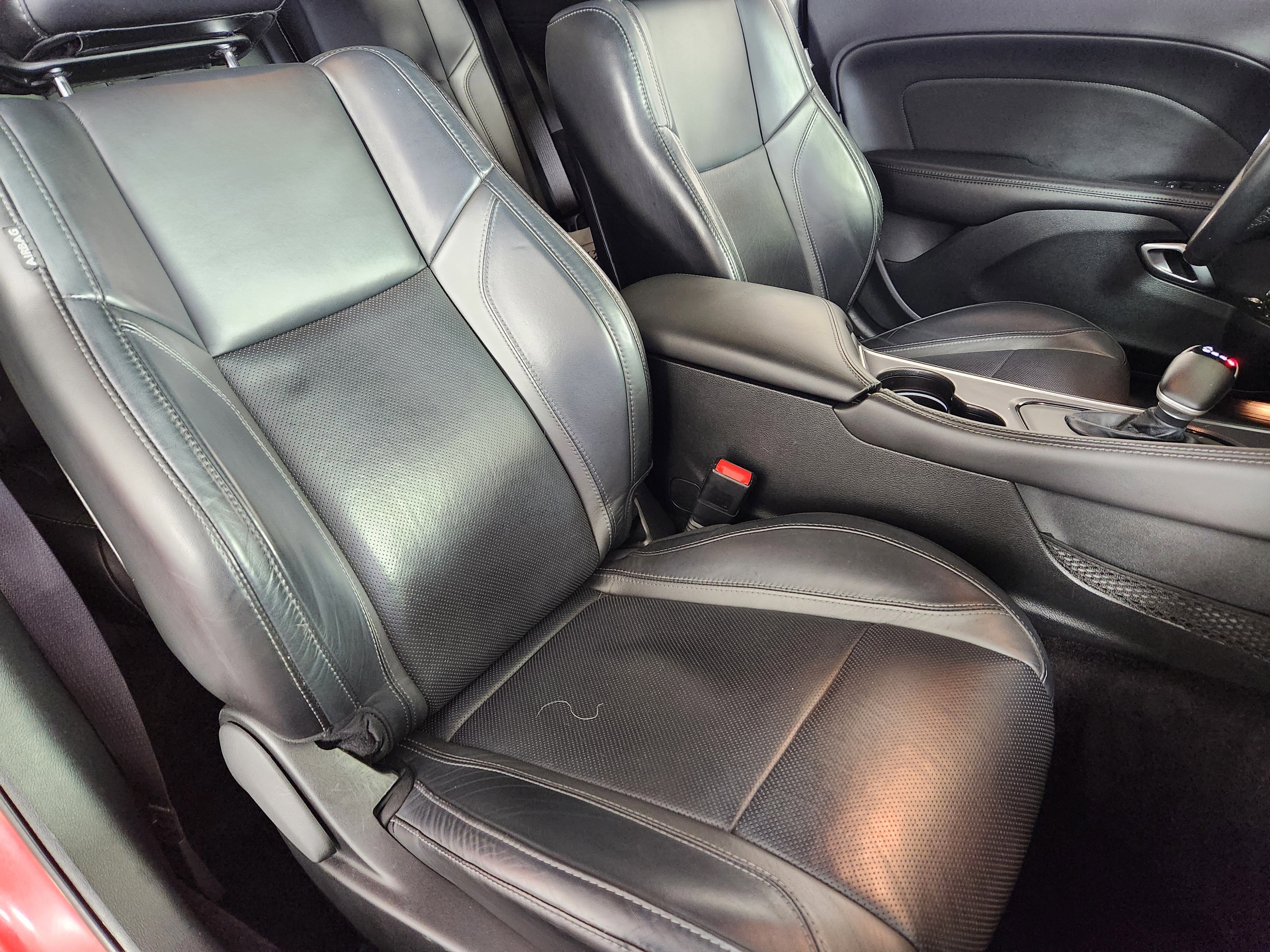 Used 2017 Dodge Challenger SXT Plus image 10