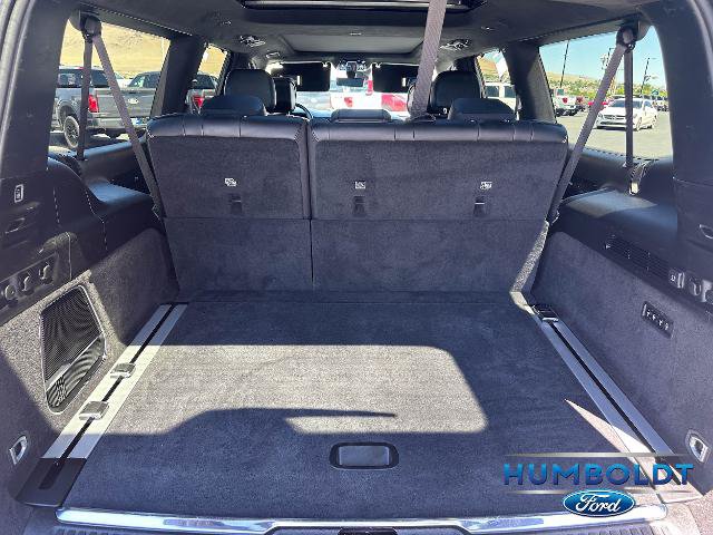 Used 2024 Jeep Grand Wagoneer L Series II w/ Quick Order Packagew 28T AWD/4WD image 32
