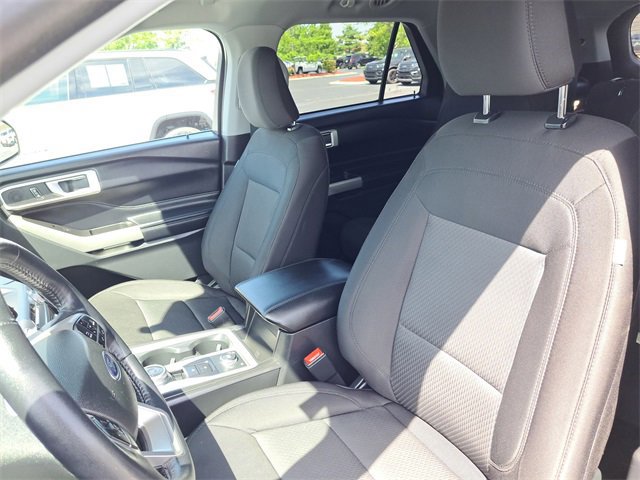 Certified 2022 Ford Explorer XLT w/ Class IV Trailer Tow Package image 9