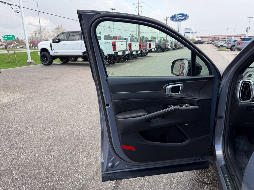 Used 2024 Kia Sorento SX Prestige AWD/4WD image 11