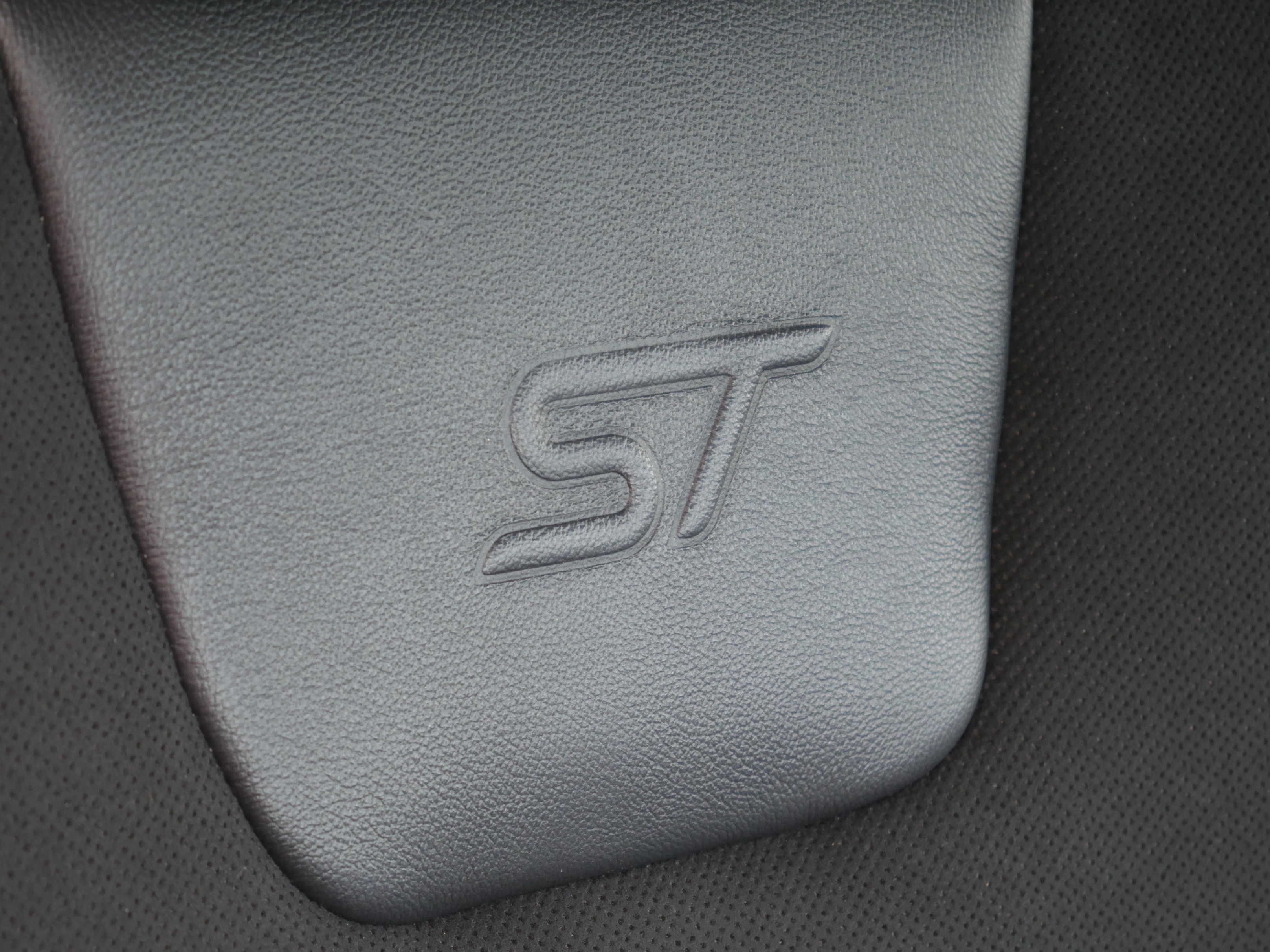 Certified 2023 Ford Edge ST AWD/4WD image 29