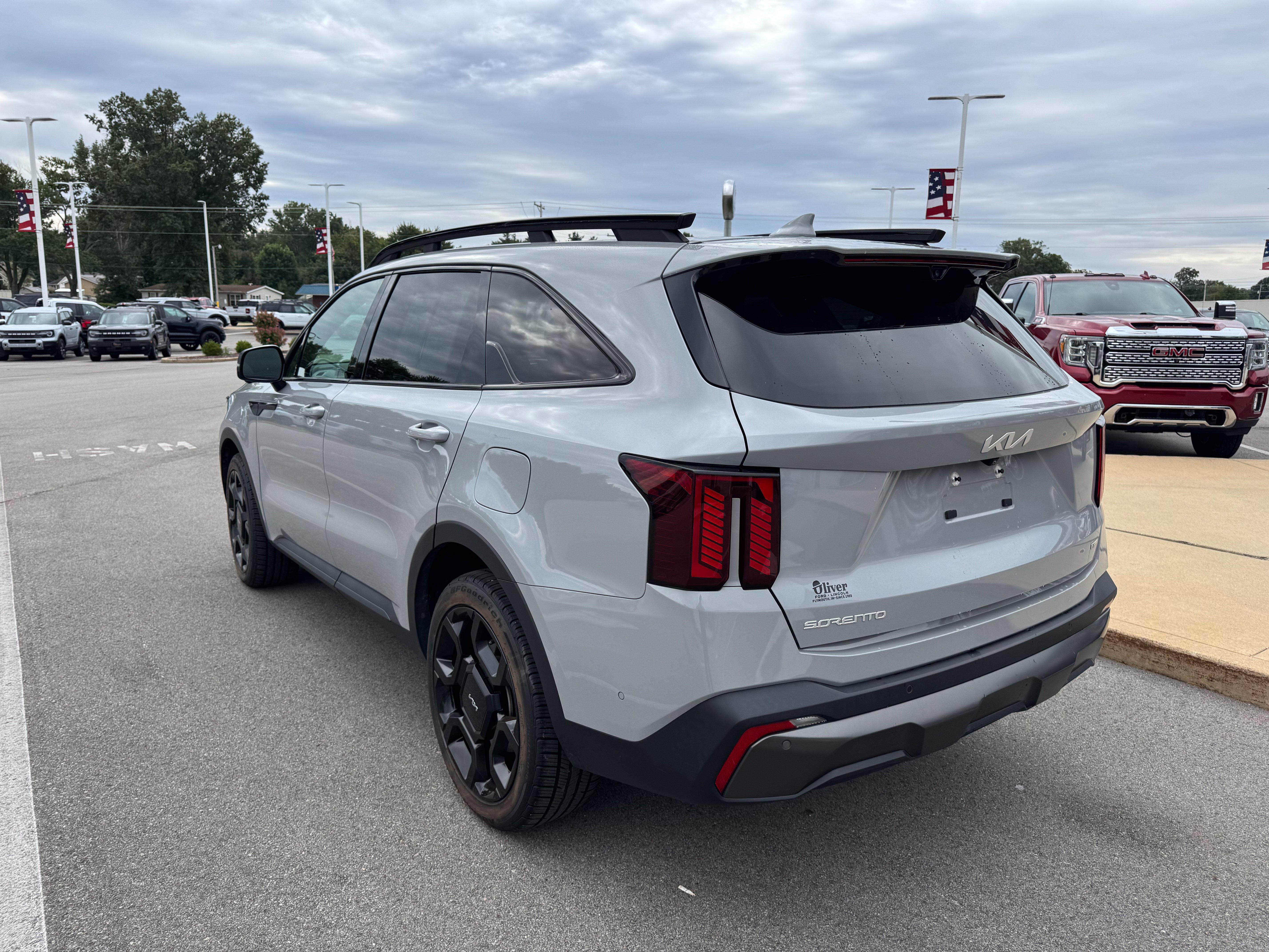 Used 2024 Kia Sorento SX Prestige w/ Sage Leather Package AWD/4WD image 6