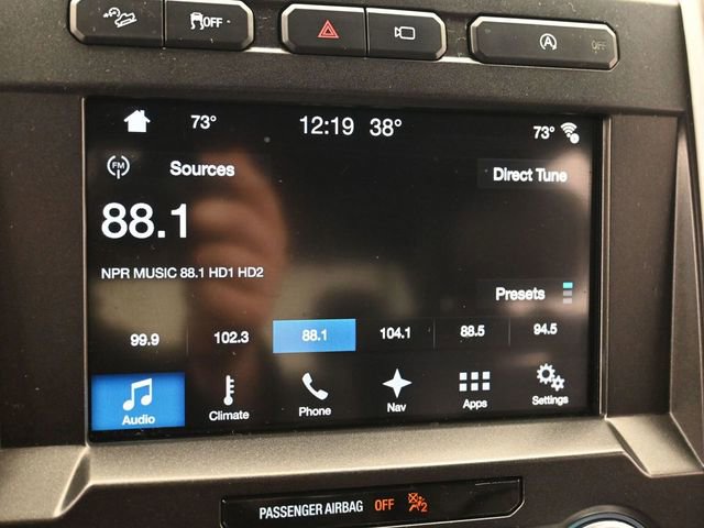 Certified 2018 Ford F150 Platinum w/ Equipment Group 701A Luxury image 19