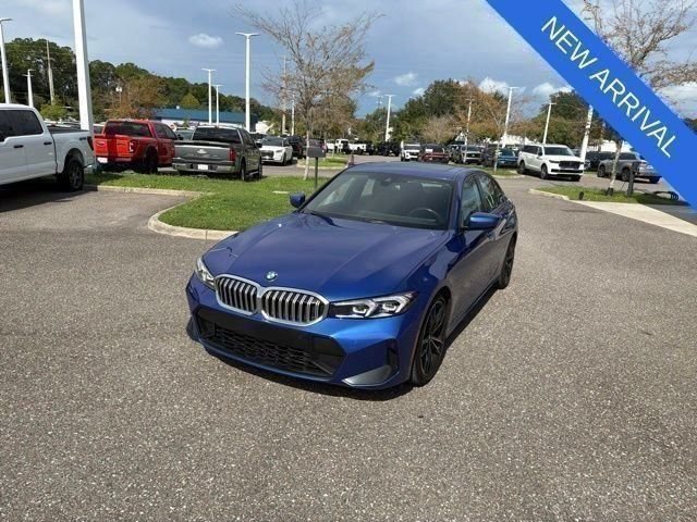 Used 2023 BMW 330i Sedan w/ M Sport Package RWD image 10