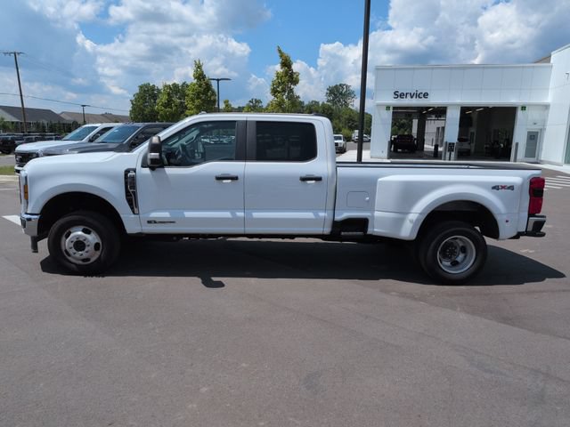 Certified 2024 Ford F350 XL w/ 360-Degree Camera Package AWD/4WD image 2