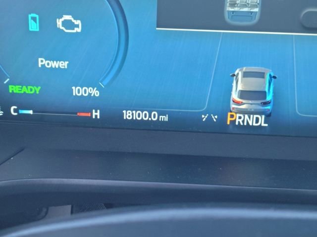 Certified 2025 Ford Escape ST-Line Elite w/ Tech Pack #2 image 16