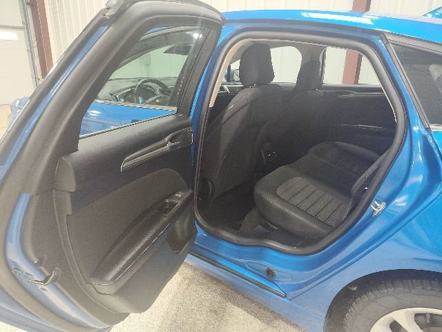 Certified 2020 Ford Fusion SE image 13