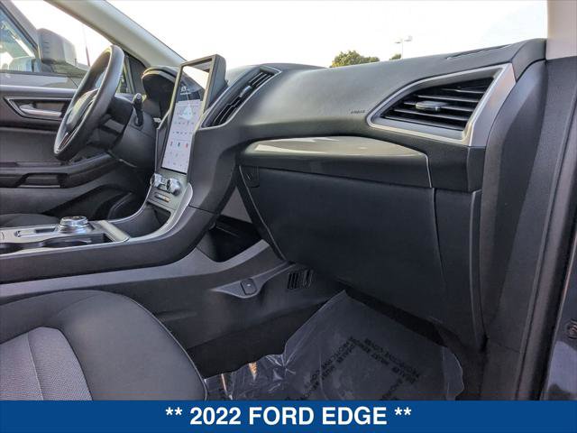 Certified 2022 Ford Edge SE w/ Black Appearance Package AWD/4WD image 22