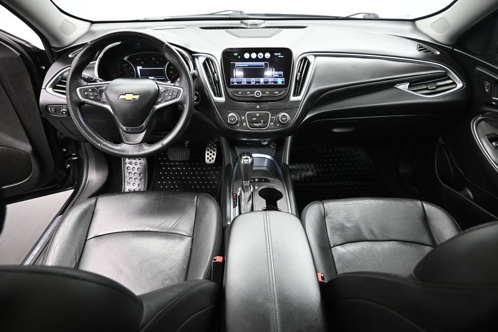 Used 2017 Chevrolet Malibu LT w/ Leather Package FWD image 24