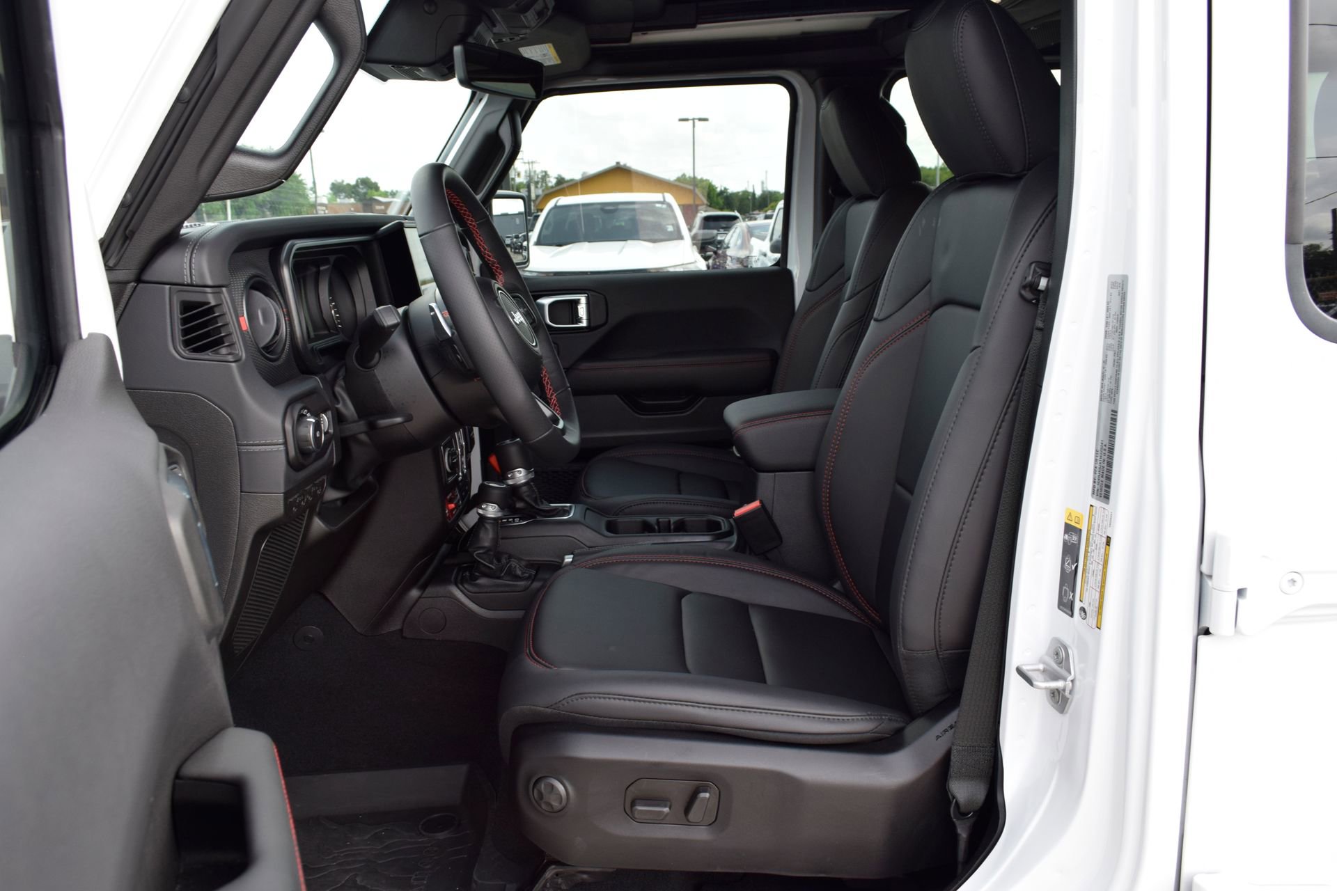 Used 2026 Jeep Wrangler Unlimited Rubicon 392 w/ Quick Order Package 27X Moab AWD/4WD image 16