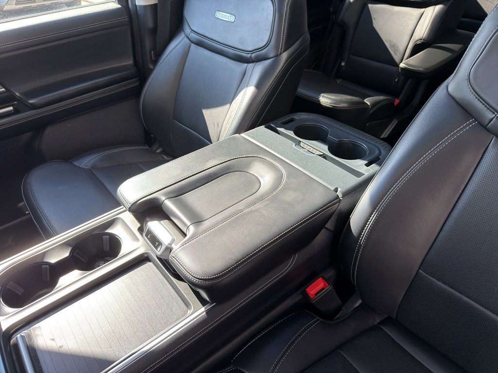 Certified 2025 Ford Expedition Platinum AWD/4WD image 41