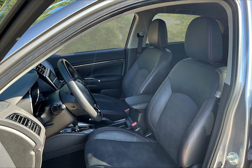 Used 2024 Mitsubishi Outlander Sport SE image 24