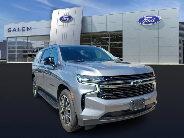 Used 2021 Chevrolet Suburban RST w/ Luxury Package AWD/4WD image 1