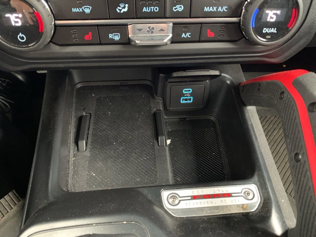 Certified 2025 Ford Bronco Heritage Edition AWD/4WD image 46