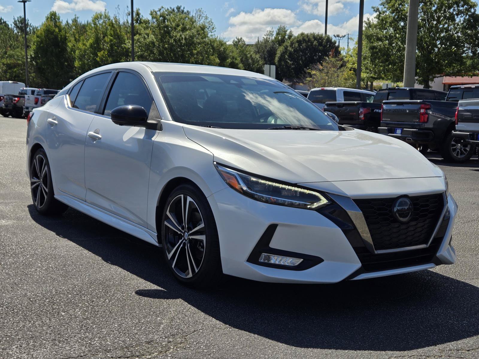 Used 2021 Nissan Sentra SR w/ SR Premium Package FWD image 6