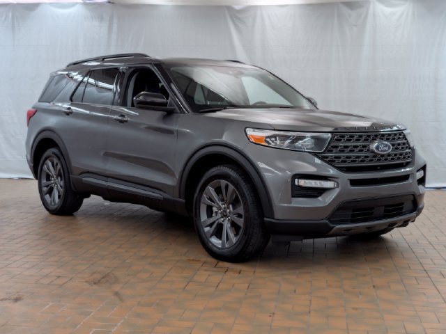 Certified 2023 Ford Explorer XLT w/ Equipment Group 202A