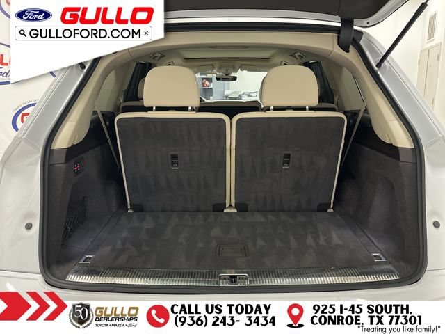 Used 2018 Audi Q7 3.0T Prestige AWD/4WD image 10