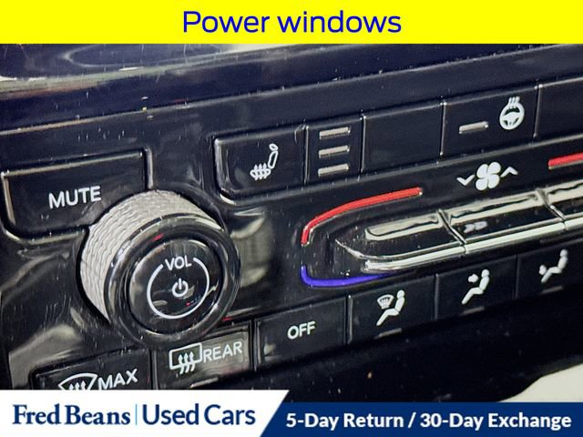 Used 2022 Jeep Grand Cherokee L Limited AWD/4WD image 27