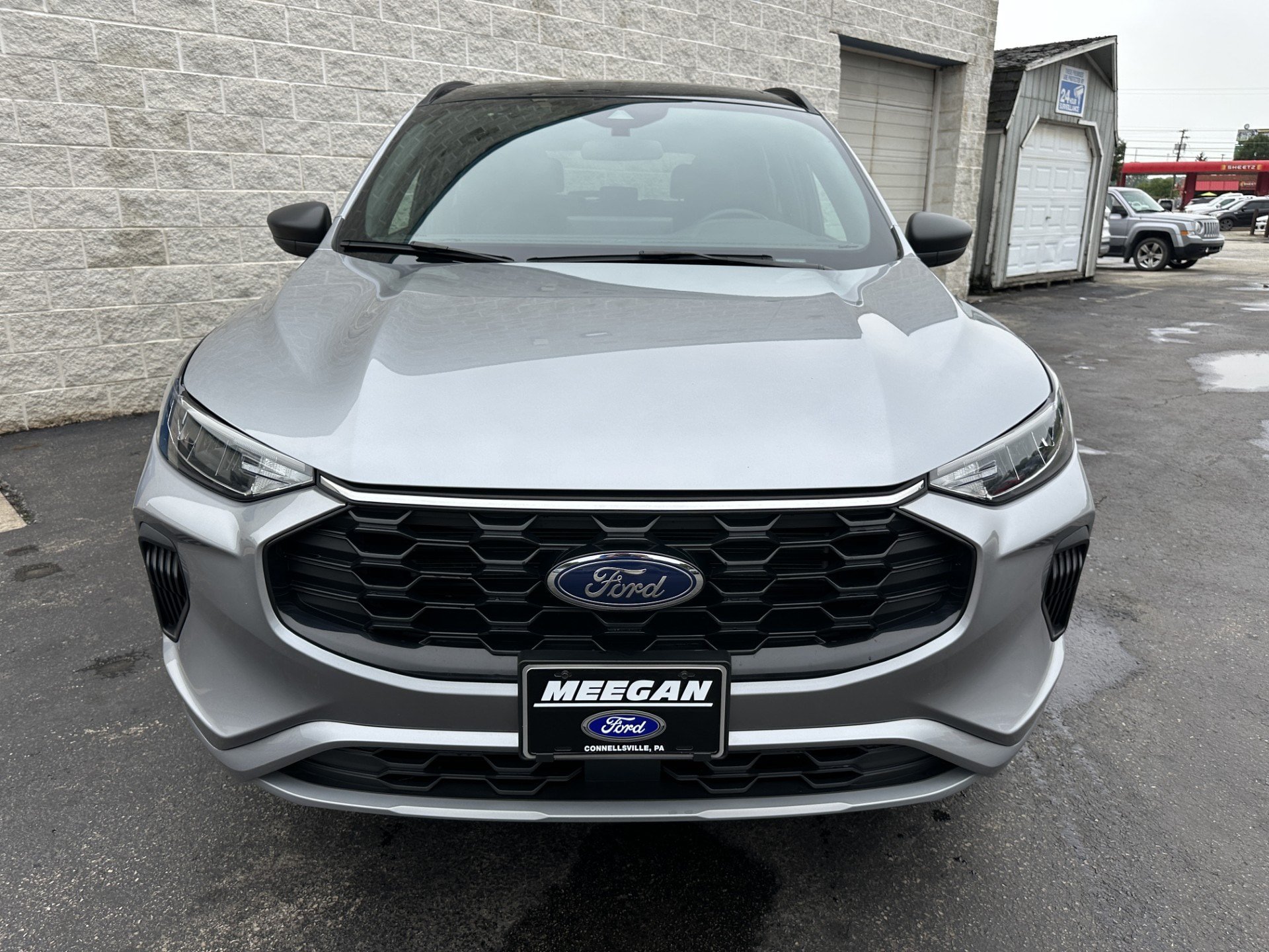 Certified 2023 Ford Escape ST-Line AWD/4WD image 3