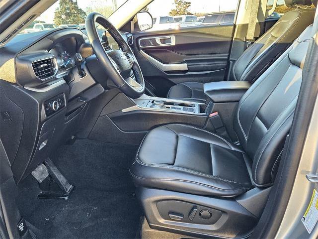 Certified 2023 Ford Explorer XLT w/ Equipment Group 202A image 9