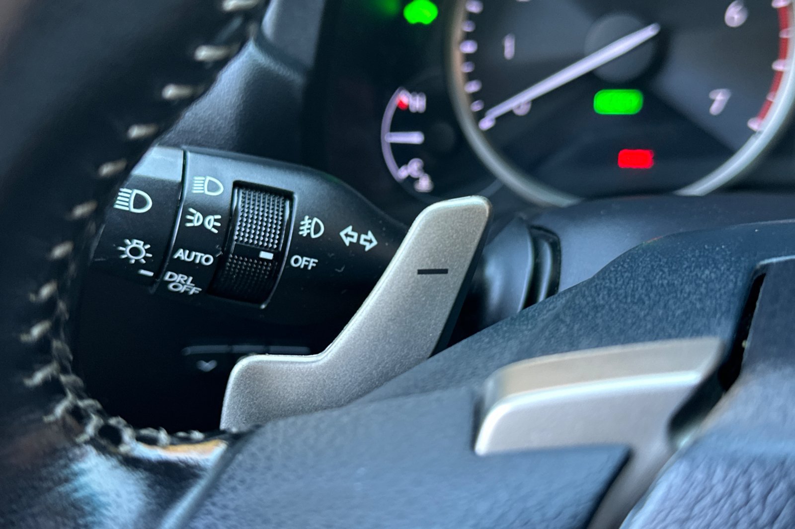 Used 2018 Lexus NX 300h AWD w/ Comfort Package image 38