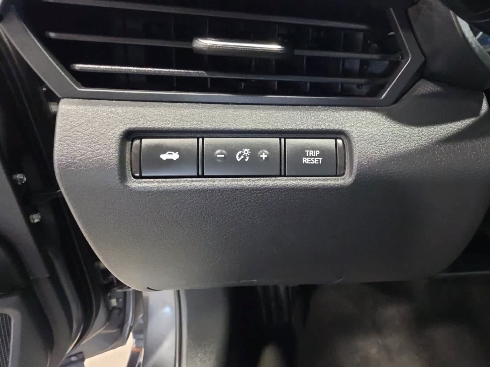Used 2022 Nissan Altima 2.5 SV FWD image 19